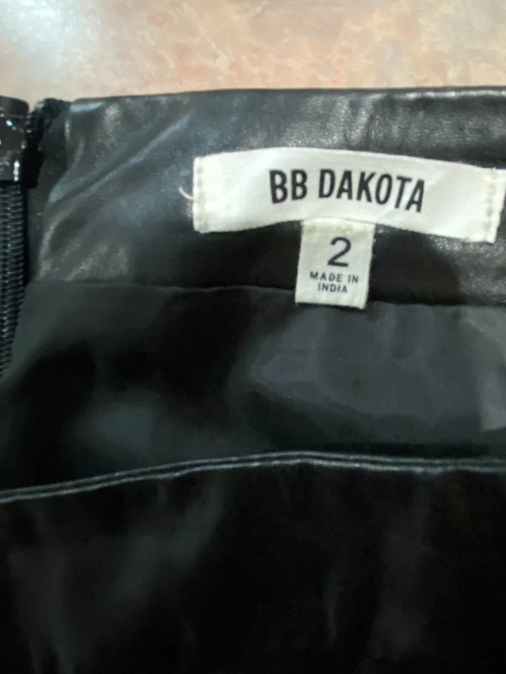 BB Dakota 100% Leather Black Mini Skirt Size 2 Genuine Leather Zip Back